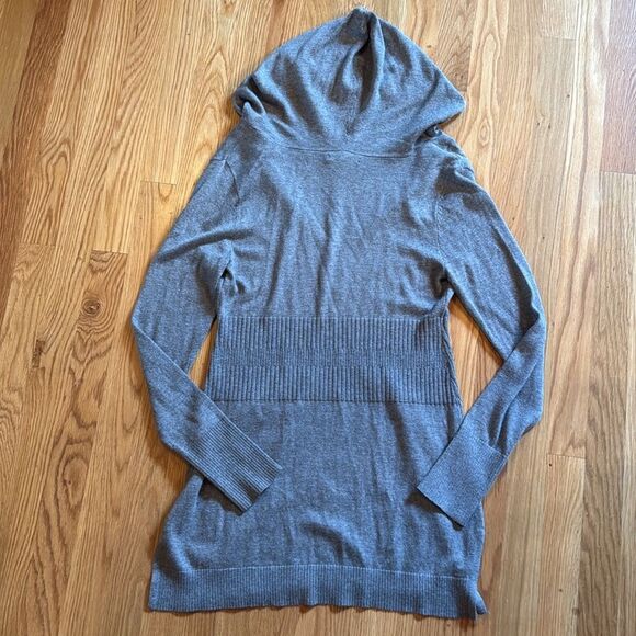 New York & Co. Hooded Sweater sz S - Picture 3 of 3